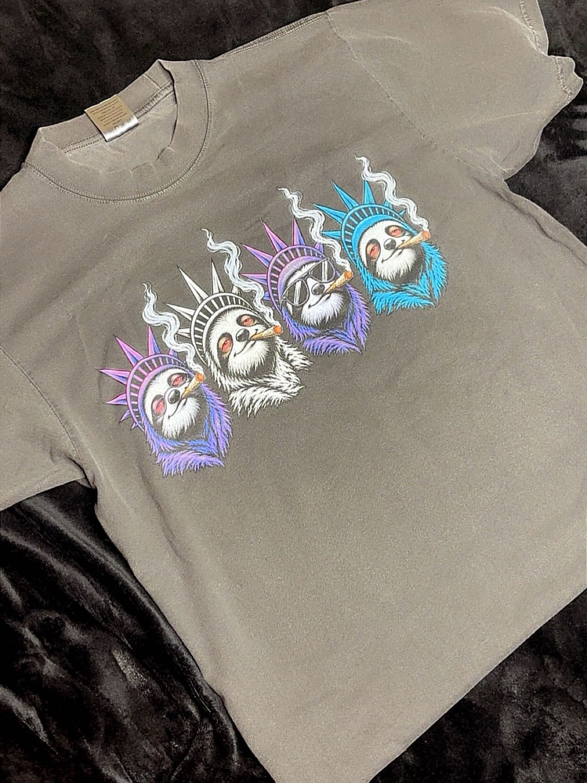 Smack City High Sloth Crew Tee — Gray